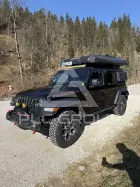 2020 Jeep WRANGLER