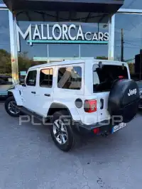 2020 Jeep WRANGLER