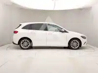 2020 Mercedes Benz B 200