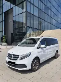 2020 Mercedes Benz E 300