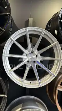 2020 Mercedes Benz E 400