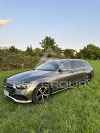 2020 Mercedes Benz E 200