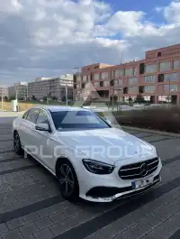 2020 Mercedes Benz E 220