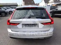 2020 Volvo V90