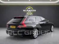 2020 Volvo V90