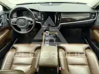 2020 Volvo V90