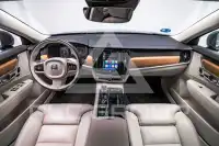2020 Volvo V90