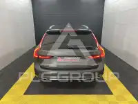 2020 Volvo V90