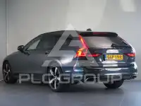 2020 Volvo V90