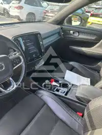 2020 Volvo XC40
