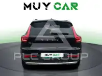 2020 Volvo XC40
