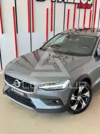 2020 Volvo V60