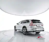 2020 Volvo V60