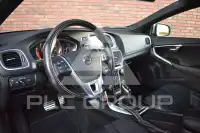 2020 Volvo V40
