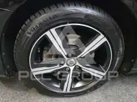 2020 Volvo V40