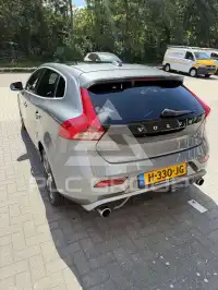 2020 Volvo V40