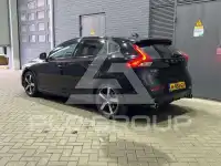 2020 Volvo V40