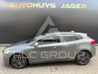 2020 Volvo V40