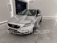 2020 Volvo V40