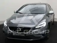 2020 Volvo V40