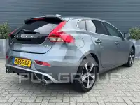 2020 Volvo V40