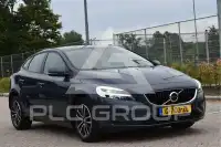 2020 Volvo V40