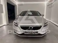 2020 Volvo V40