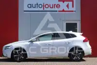 2020 Volvo V40