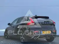 2020 Volvo V40