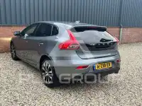 2020 Volvo V40