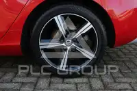2020 Volvo V40