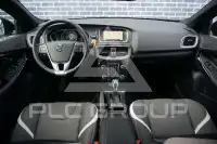 2020 Volvo V40