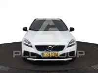 2020 Volvo V40