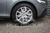 2020 Volvo V40