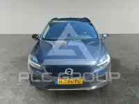 2020 Volvo V40
