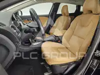 2020 Volvo V40