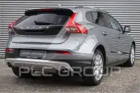 2020 Volvo V40