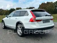 2020 Volvo V90