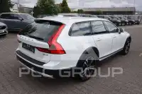 2020 Volvo V90