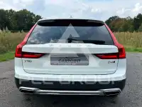 2020 Volvo V90