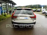 2020 Volvo V90