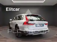 2020 Volvo V90