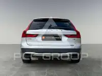 2020 Volvo V90