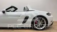 2020 Porsche 718
