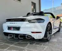 2020 Porsche 718