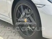 2020 Porsche Cayman