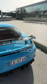 2020 Porsche Cayman
