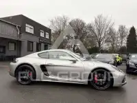 2020 Porsche Cayman