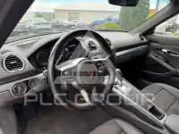 2020 Porsche Cayman