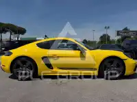 2020 Porsche Cayman